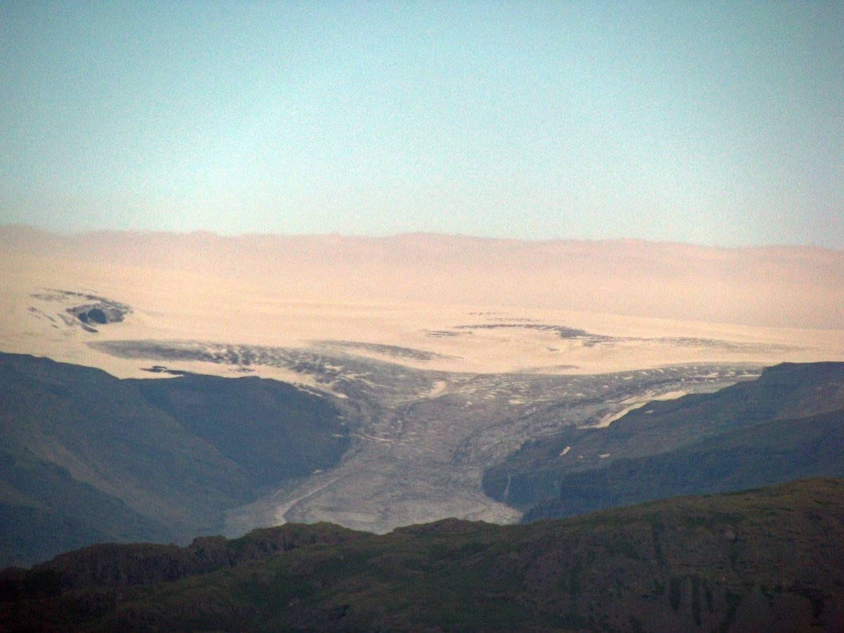 Glacier Moving 1
